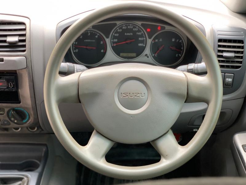 D-MAX SPACE CAB SLX 2.5 Di TURBO